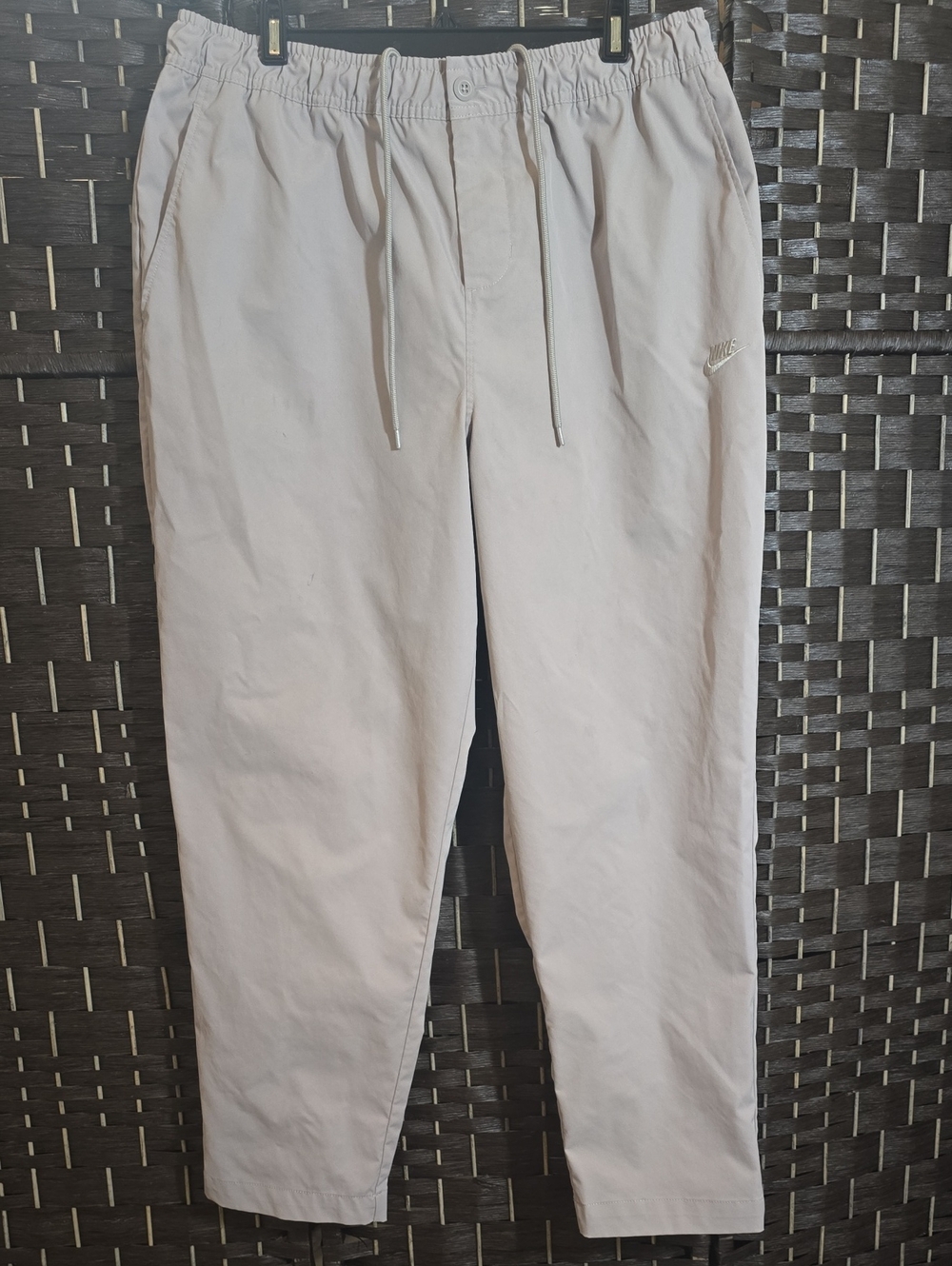 Nike Club Men's Woven Tapered Pants College Grey Size XL